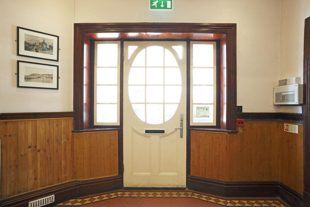 Castle Hotel Aberystwyth Eksteriør bilde