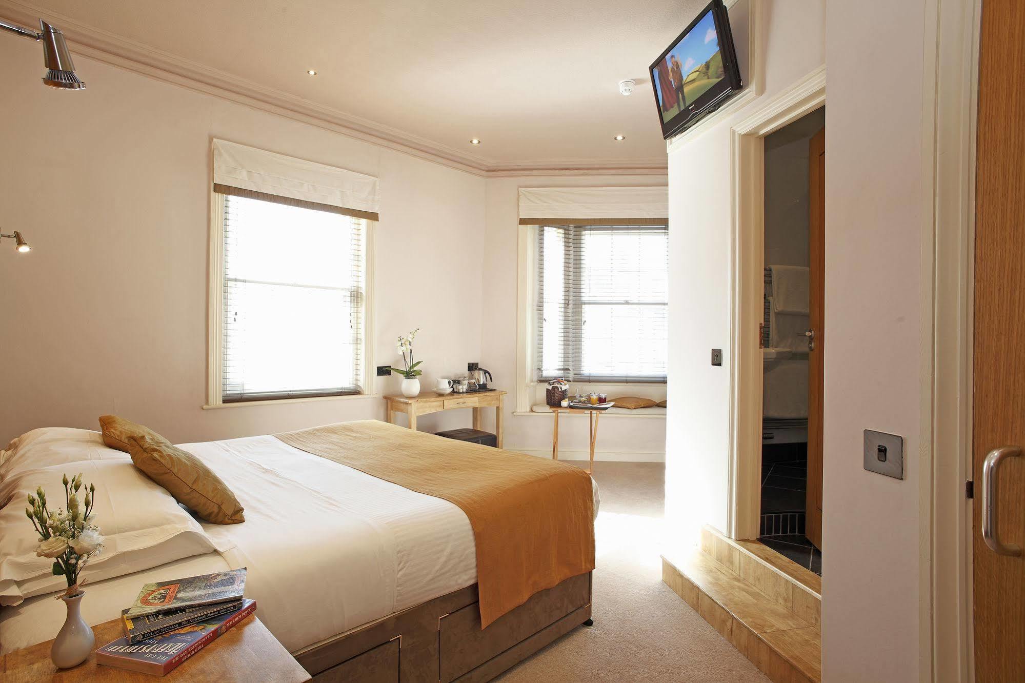 Castle Hotel Aberystwyth Eksteriør bilde